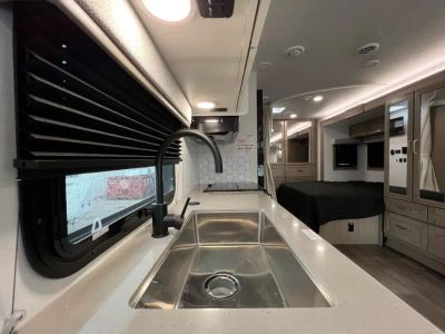 2027 Entegra ODYSSEY — photo 10 view