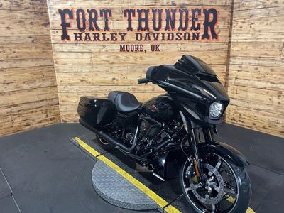 2025 Harley-Davidson FLHX - Street Glide — side profile view