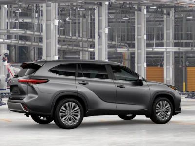 2026 Toyota Highlander Hybrid - Photo 13