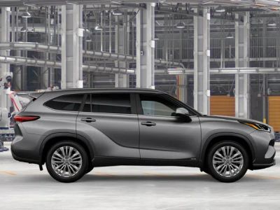 2026 Toyota Highlander Hybrid - Photo 14