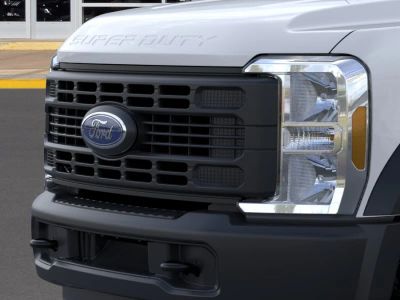 2026 Ford Chassis Cab - Photo 17