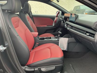 2026 Kia K4 - Photo 15