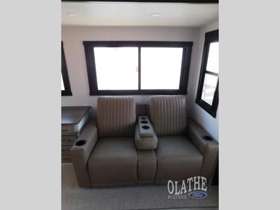2026 Forest River RV Wildwood Heritage Glen — photo 20 view