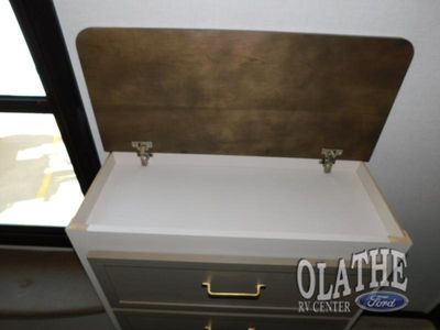 2026 Forest River RV Wildwood Heritage Glen — photo 46 view