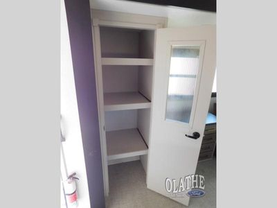 2026 Forest River RV Wildwood Heritage Glen — photo 18 view