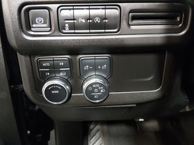 2023 GMC Yukon - Photo 13