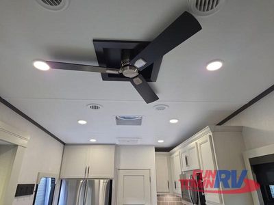 2026 Keystone RV Alpine - Photo 33