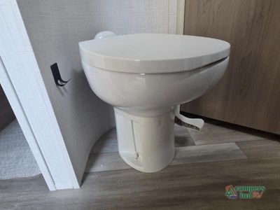 2024 Forest River RV Rockwood Ultra Lite - Photo 31