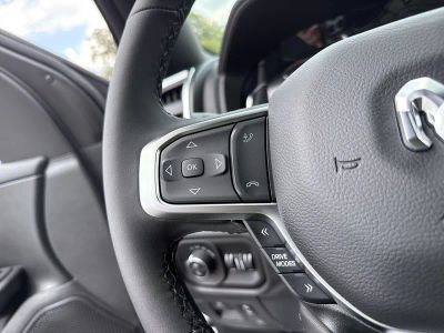 2026 Ram 1500 — photo 14 view