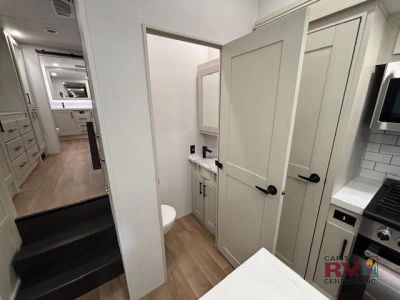 2026 Grand Design Solitude - Photo 32