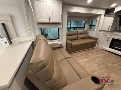 2026 Grand Design Solitude - Photo 19