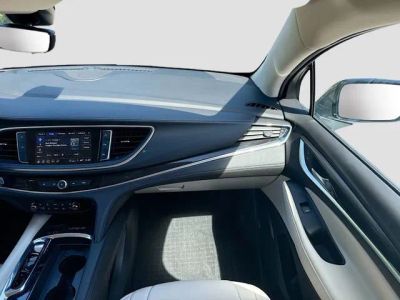 2023 Buick Enclave — photo 18 view