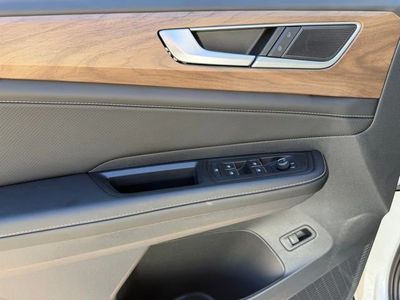 2026 Volkswagen Atlas - Photo 12