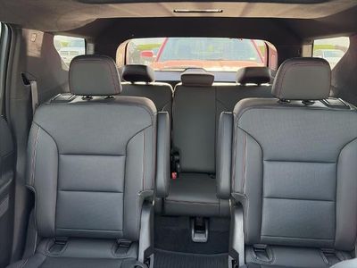 2026 Chevrolet Traverse - Photo 43