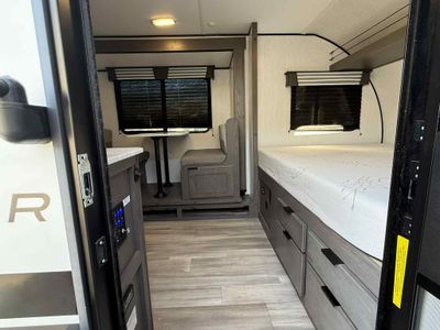 2022 Heartland Mallard Pathfinder - Photo 12