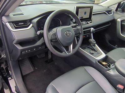 2024 Toyota RAV4 Hybrid - Photo 9