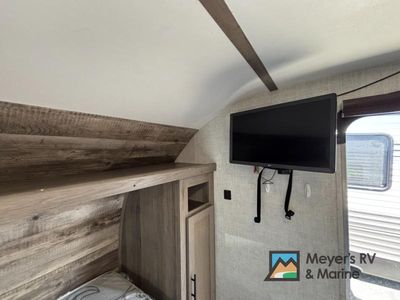 2022 Gulf Stream RV Friendship - Photo 16