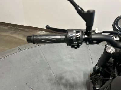 2026 Yamaha XSR700TB - Photo 13