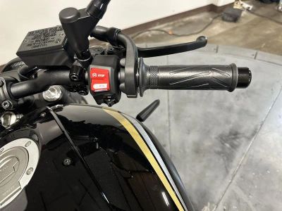 2026 Yamaha XSR700TB - Photo 12