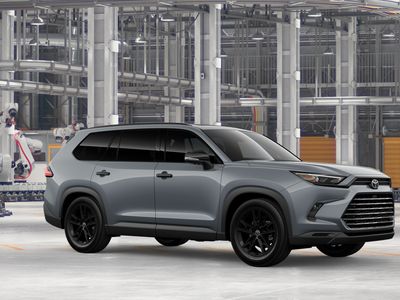 2026 Toyota Grand Highlander Hybrid - Photo 14