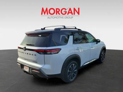 2026 Nissan Pathfinder — side profile view