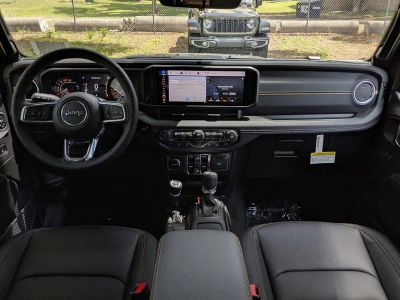 2026 Jeep Wrangler — photo 15 view