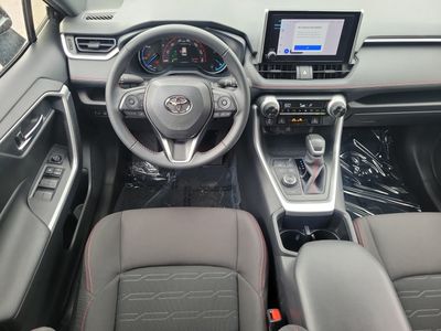 2025 Toyota RAV4 Plug-In Hybrid - Photo 15