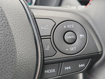 2025 Toyota RAV4 Plug-In Hybrid - Photo 26