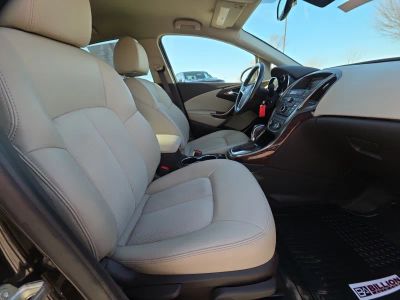 2014 Buick Verano — photo 15 view