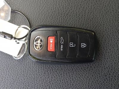 2025 Toyota Camry — photo 15 view