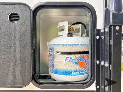 2026 Wayfinder RV GO LITE LTD - Photo 12