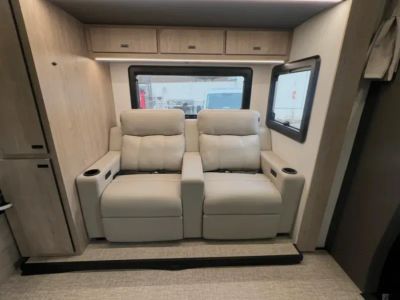 2026 Grand Design LINEAGE SERIES M — photo 12 view