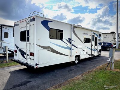 2009 Coachmen Freelander - Photo 2