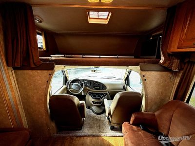 2009 Coachmen Freelander - Photo 9