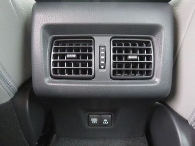 2026 Toyota CAMRY - Photo 19
