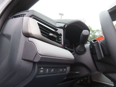 2026 Toyota CAMRY - Photo 33