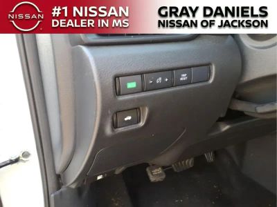 2024 Nissan Sentra — photo 12 view