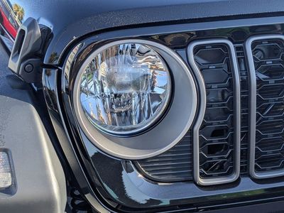 2026 Jeep Wrangler — photo 9 view