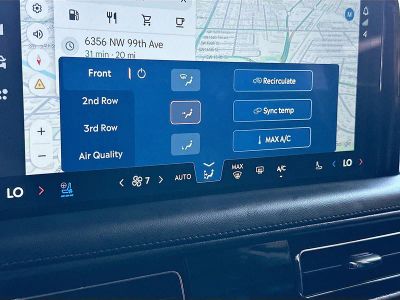 2025 Lincoln Aviator — photo 16 view