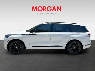 2025 Lincoln Aviator — interior view