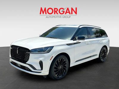 2025 Lincoln Aviator — rear three-quarter view