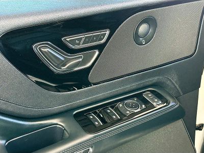 2025 Lincoln Aviator — photo 18 view