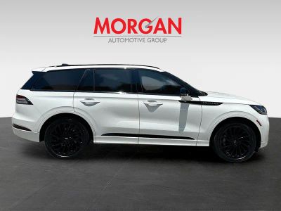 2025 Lincoln Aviator — photo 8 view