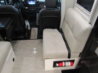 2026 Winnebago EKKO - Photo 8