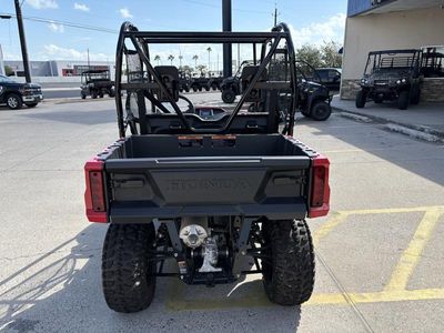 2025 Honda Pioneer 520 - Photo 7