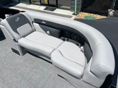 2026 Barletta Aria A22QC - Photo 9