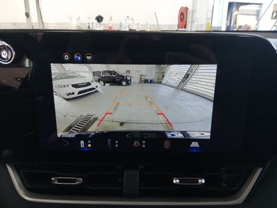 2025 Chevrolet Equinox - Photo 16