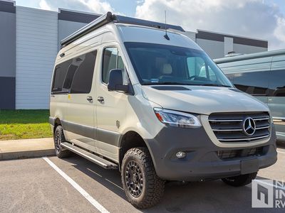 2026 Ogv Luxury Coach V-Tour - Photo 2
