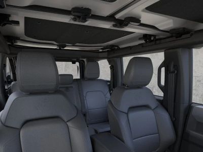 2026 Ford Bronco - Photo 12