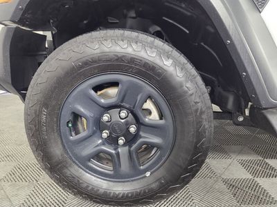 2024 Jeep Wrangler - Photo 8